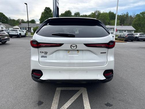 Rhodium White Premium 2026 Mazda CX-70 3.3 Turbo Preferred
