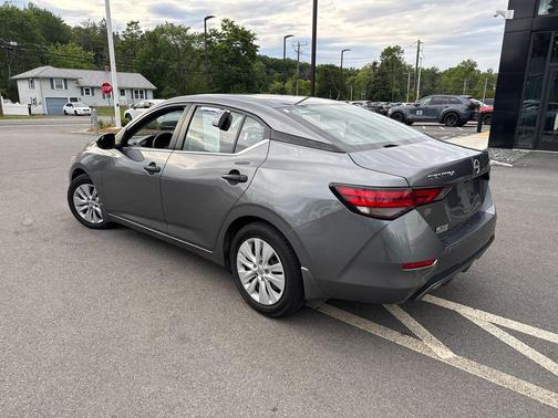 Gun Metallic 2024 Nissan Sentra S