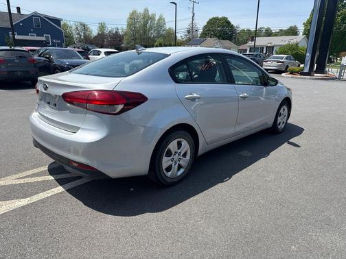 Silky Silver 2017 Kia Forte LX