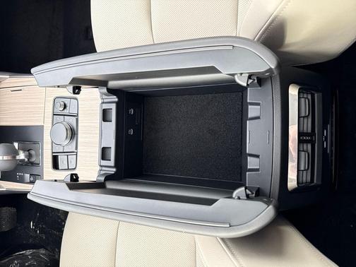 Rhodium White Premium 2026 Mazda CX-90 3.3 Turbo Premium Sport