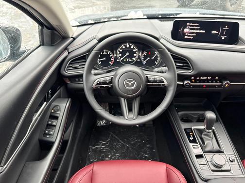 Polymetal Gray Metallic 2026 Mazda CX-30 2.5 S Carbon Edition