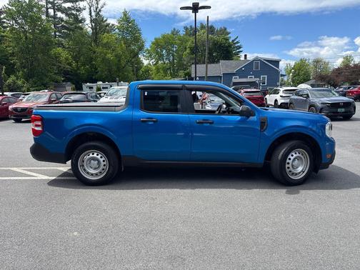 Blue Metallic 2022 Ford Maverick XL