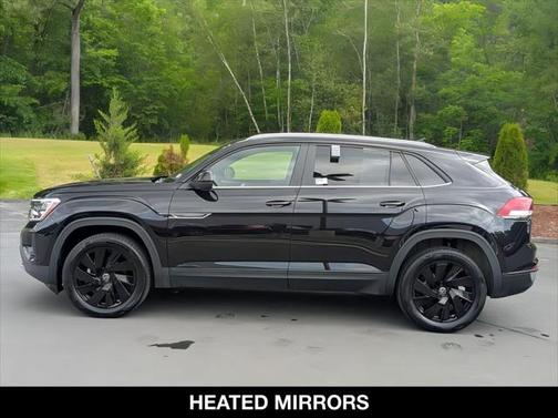 2024 Volkswagen Atlas Cross Sport 2.0T SE w/Technology 4MOTION