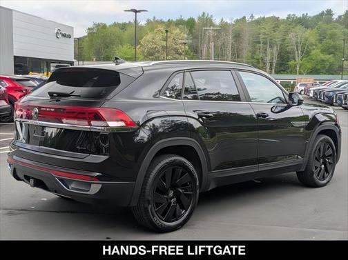 2024 Volkswagen Atlas Cross Sport 2.0T SE w/Technology 4MOTION