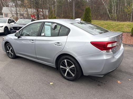 2019 Subaru Impreza 2.0i Premium