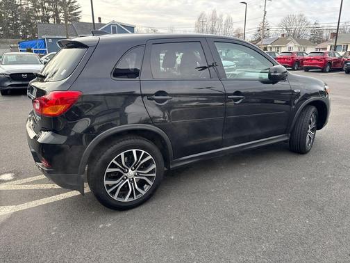 2018 Mitsubishi Outlander Sport 2.0 ES
