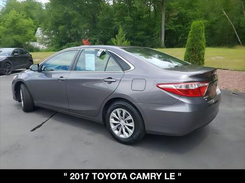 2017 Toyota Camry LE