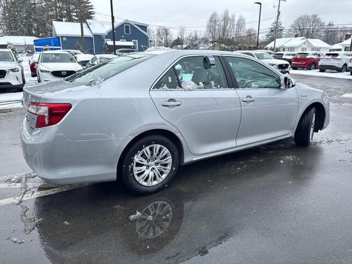 2014 Toyota Camry Hybrid XLE