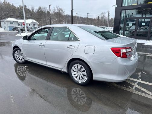 2014 Toyota Camry Hybrid XLE