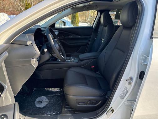 Snowflake White Pearl Mica 2026 Mazda CX-30 2.5 S Premium Package
