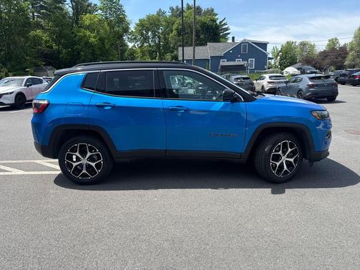 Hydro Blue Pearlcoat 2024 Jeep Compass Limited