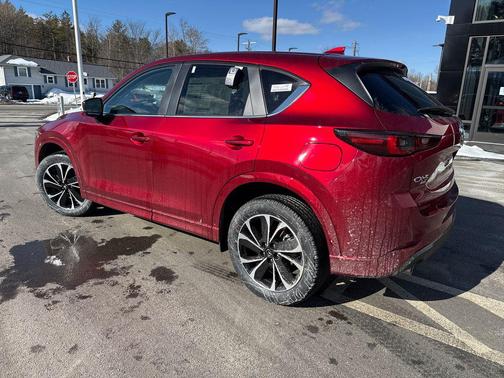2025 Mazda CX-5 2.5 S Preferred Package