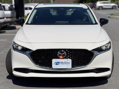 Snowflake White Pearl Mica 2026 Mazda Mazda3 AWD