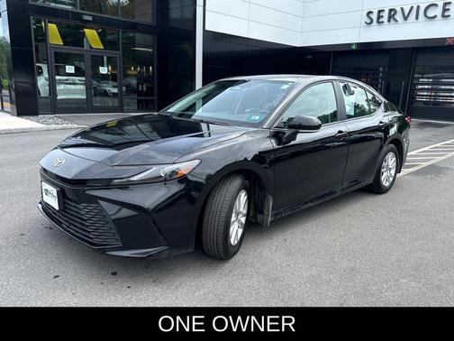 Midnight Black Metallic 2026 Toyota Camry LE