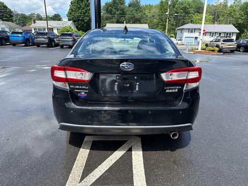 Crystal Black Silica 2017 Subaru Impreza 2.0i Limited