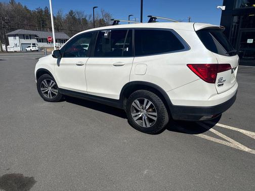 Lunar Silver Metallic 2016 Honda Pilot EX-L