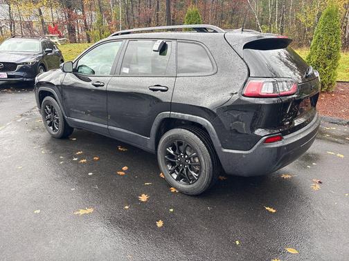 2023 Jeep Cherokee Altitude