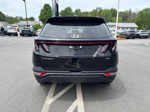 Black Pearl 2024 Hyundai TUCSON SEL