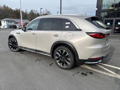 2026 Mazda CX-90 PHEV Premium Plus