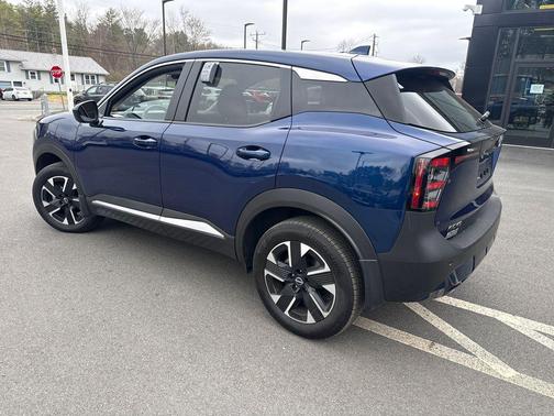 Deep Blue Pearl 2025 Nissan Kicks SV