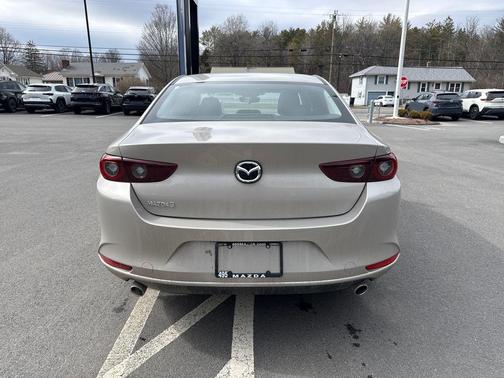 2026 Mazda Mazda3 FWD w/Preferred Package