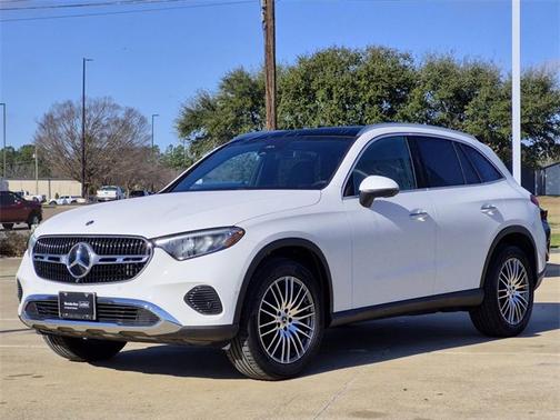 2025 Mercedes-Benz GLC 300 