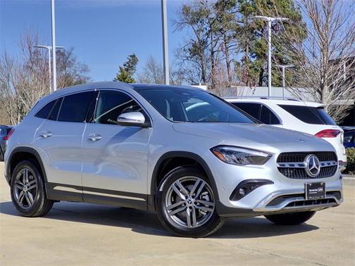 2025 Mercedes-Benz GLA 250 Base