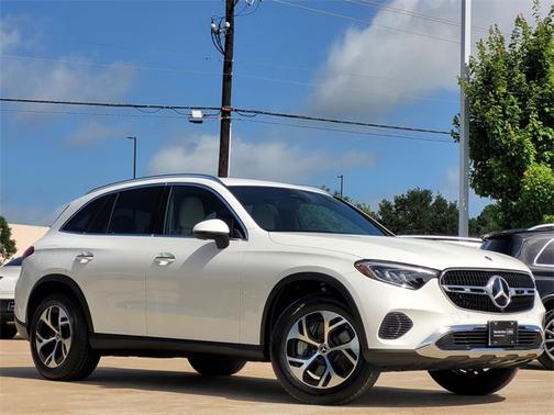 2025 Mercedes-Benz GLC 350e Base