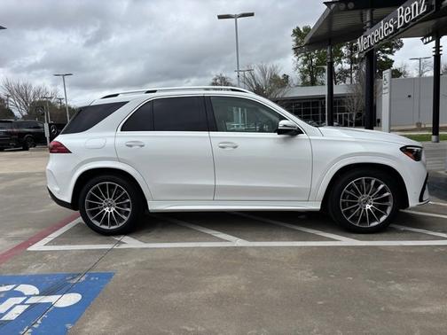 2026 Mercedes-Benz GLE 450 