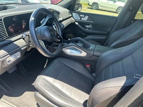 Black 2024 Mercedes-Benz GLE 450 4MATIC