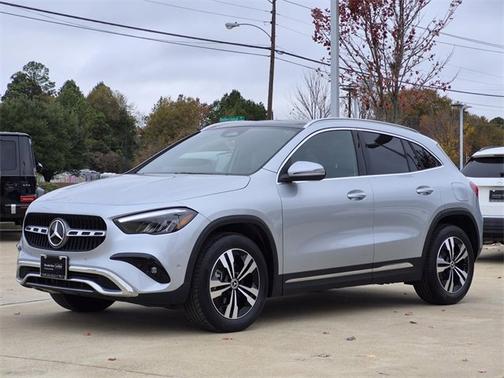 2025 Mercedes-Benz GLA 250 