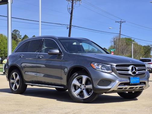 2016 Mercedes-Benz GLC 300 Base