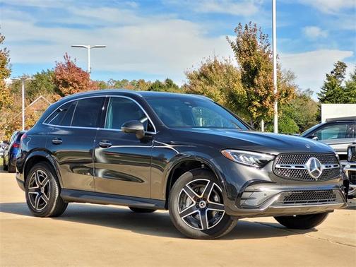 2025 Mercedes-Benz GLC 350e Base