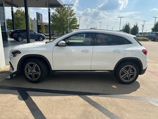 2023 Mercedes-Benz GLA 250 Base