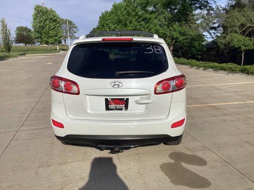 Frost White Pearl 2011 Hyundai SANTA FE SE
