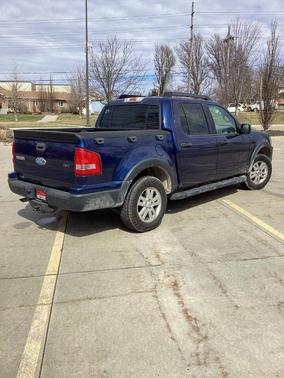 Blue 2007 Ford Explorer Sport Trac XLT