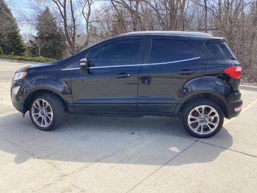 Shadow Black 2018 Ford EcoSport Titanium