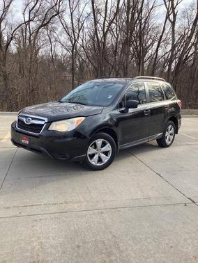 Crystal Black Silica 2015 Subaru Forester 2.5i