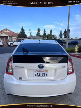 2013 Toyota Prius Two