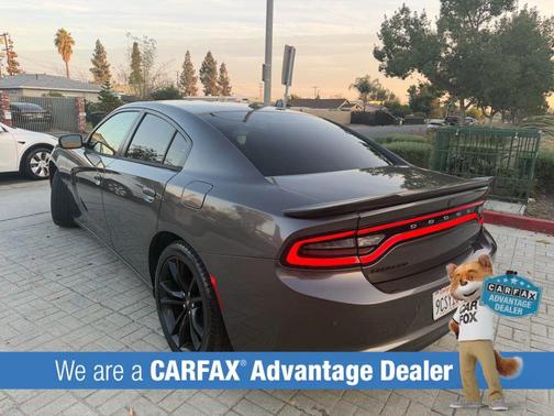 2018 Dodge Charger SXT