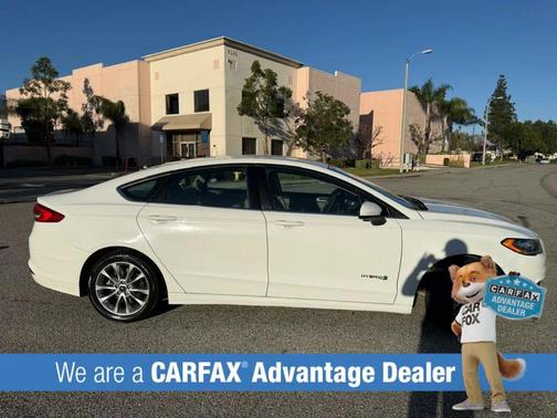 2017 Ford Fusion Hybrid SE