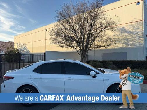 2018 Toyota Camry Hybrid XLE