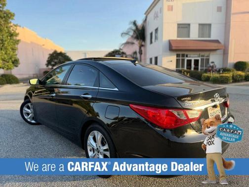 Midnight Black Mica 2012 Hyundai SONATA Limited