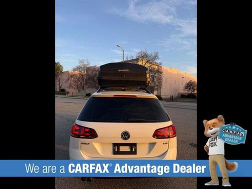 2016 Volkswagen Golf SportWagen TSI S 4-Door