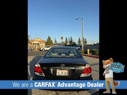 2005 Toyota Camry LE