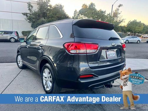 2018 Kia Sorento LX