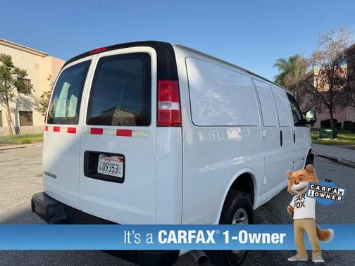 2022 Chevrolet Express 2500 RWD 2500 Regular Wheelbase WT