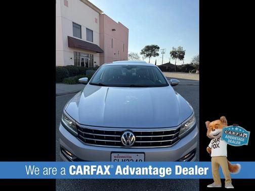 2017 Volkswagen Passat 1.8T SEL Premium