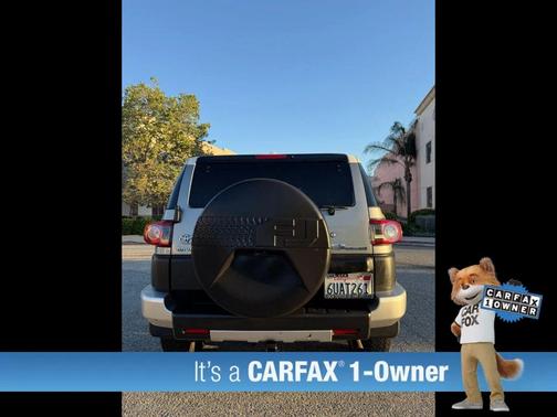 2012 Toyota FJ Cruiser Base