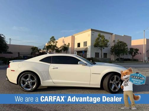 Summit White 2015 Chevrolet Camaro 2LT